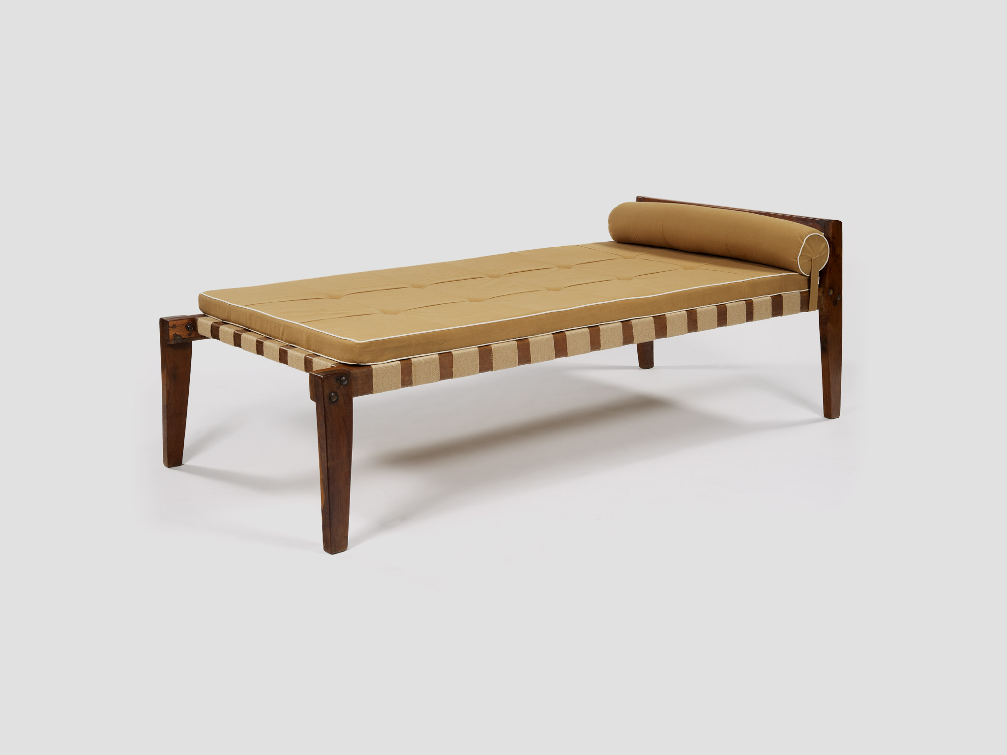 廃盤 JEANNERET CHANDIGARH ピエール・ジャンヌレ/Pierre Jeanneret Chandigarh Collection