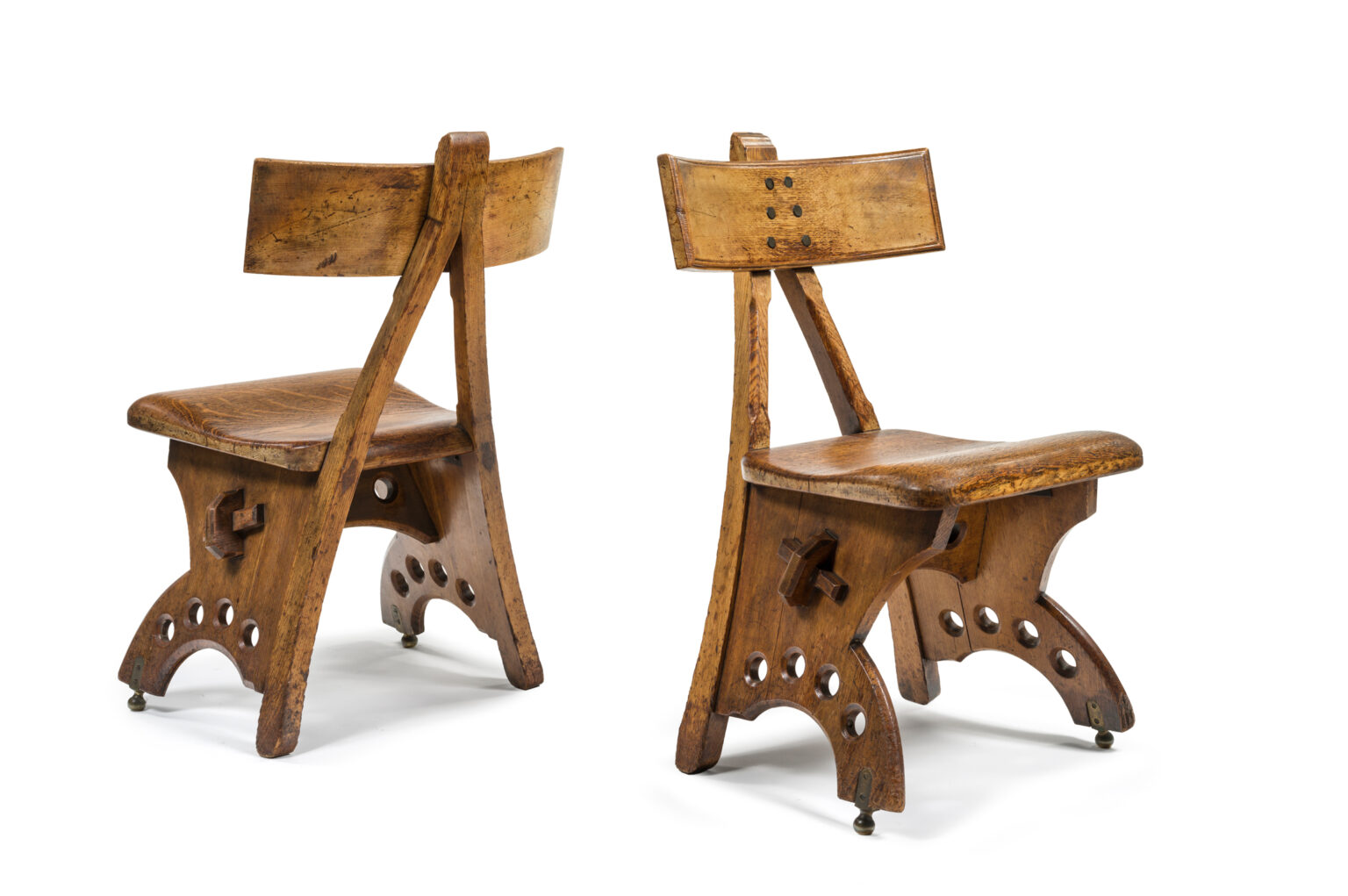 Chair – Edward Welby Pugin, photo 1