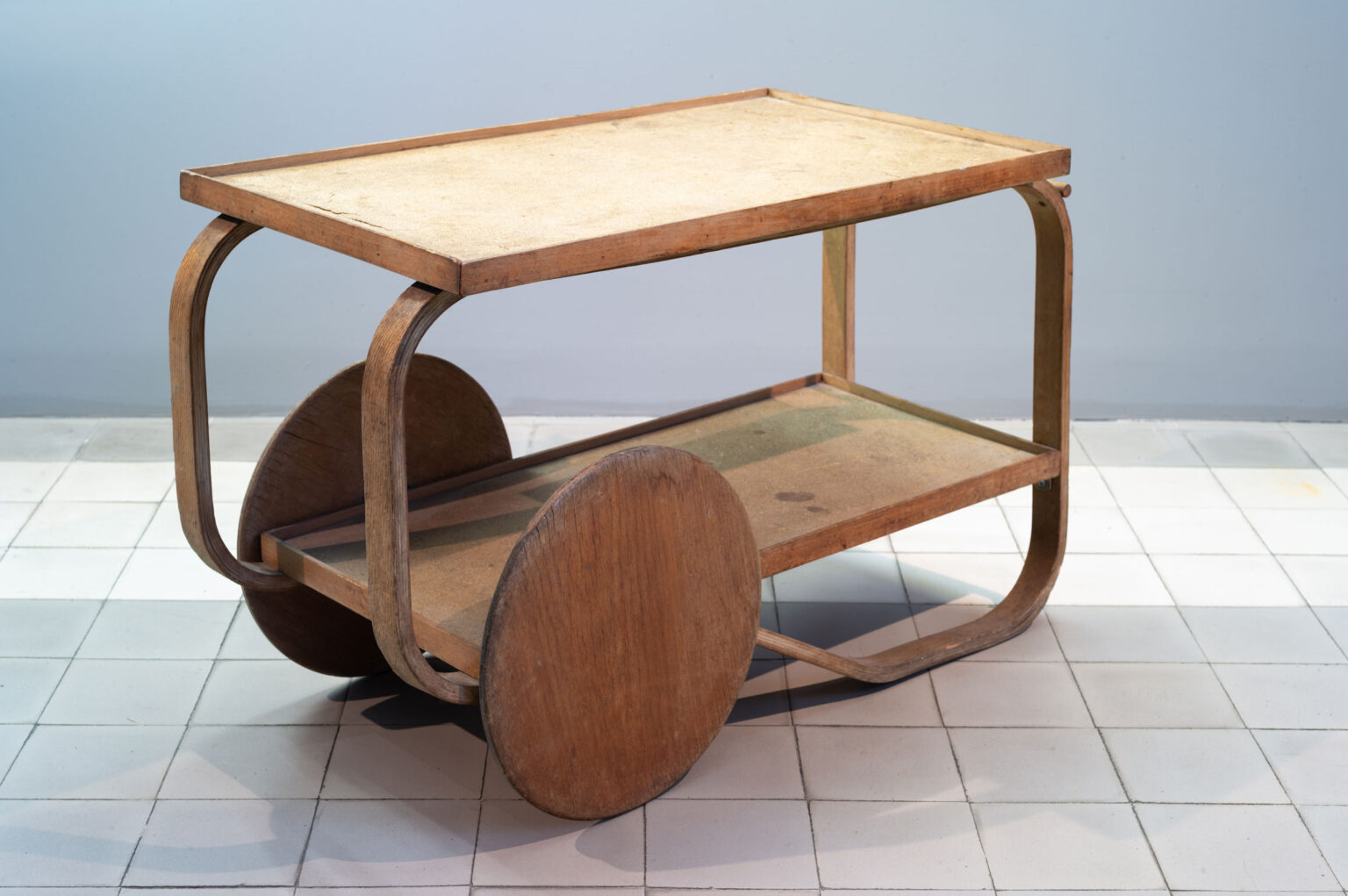 Tea trolley – Alvar Aalto, photo 4