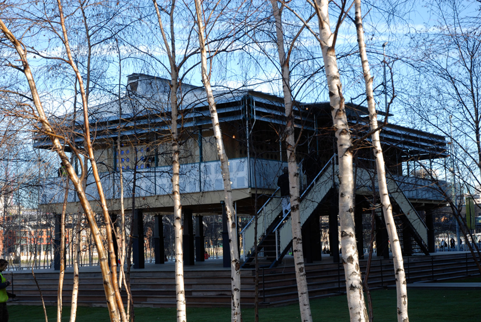 Jean-Prouve-Maison-tropicale-london-web-05