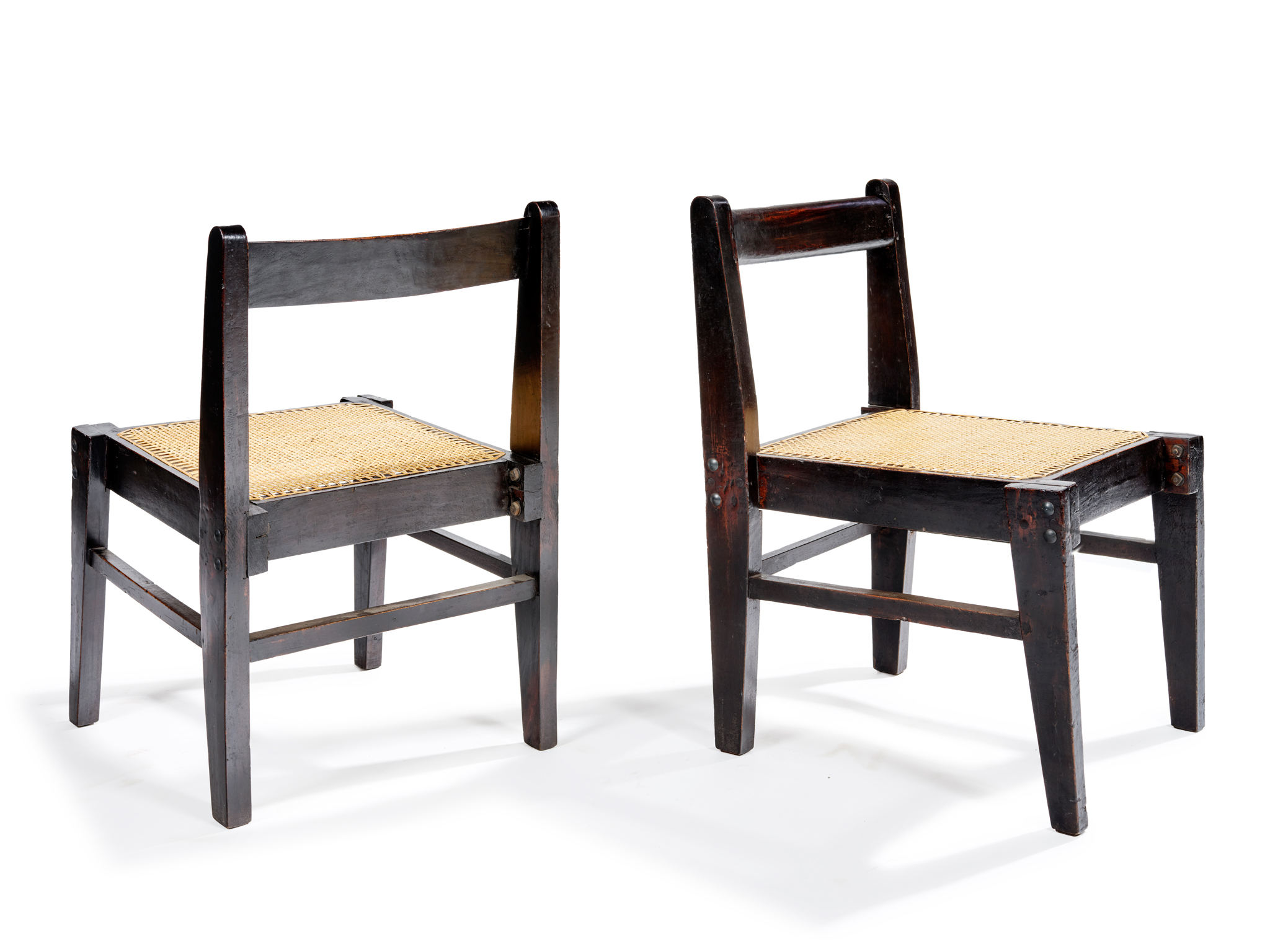 Jeanneret-Hymalayan-chairs-02