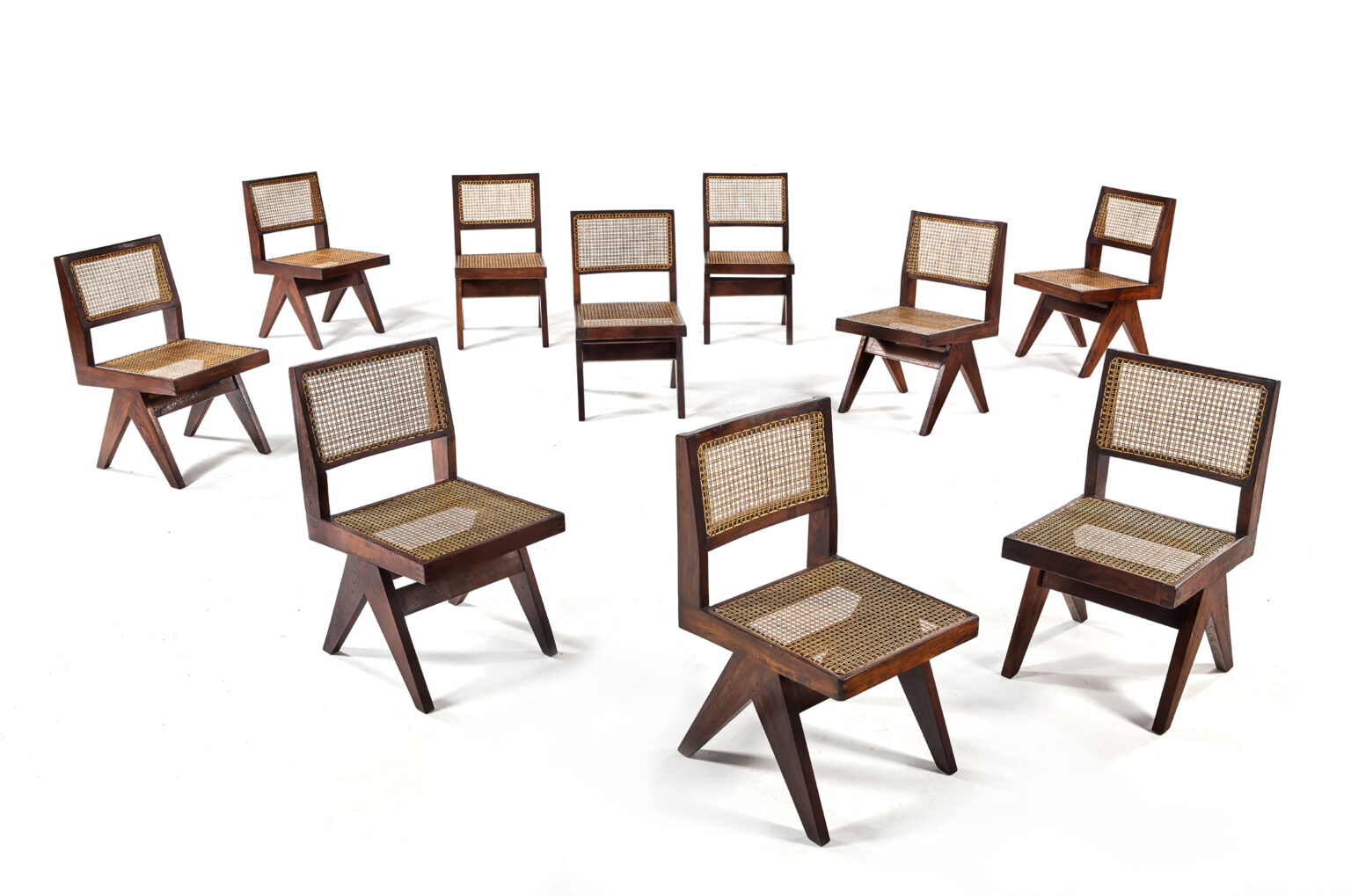 Chair – Pierre Jeanneret, photo 1
