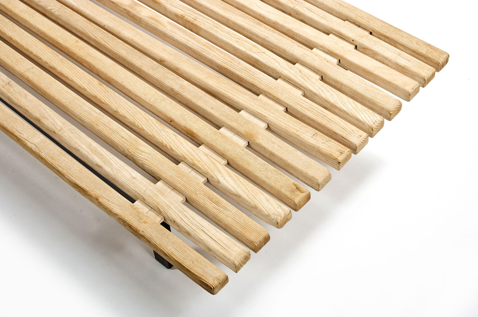 Table basse – Charlotte Perriand, photo 4