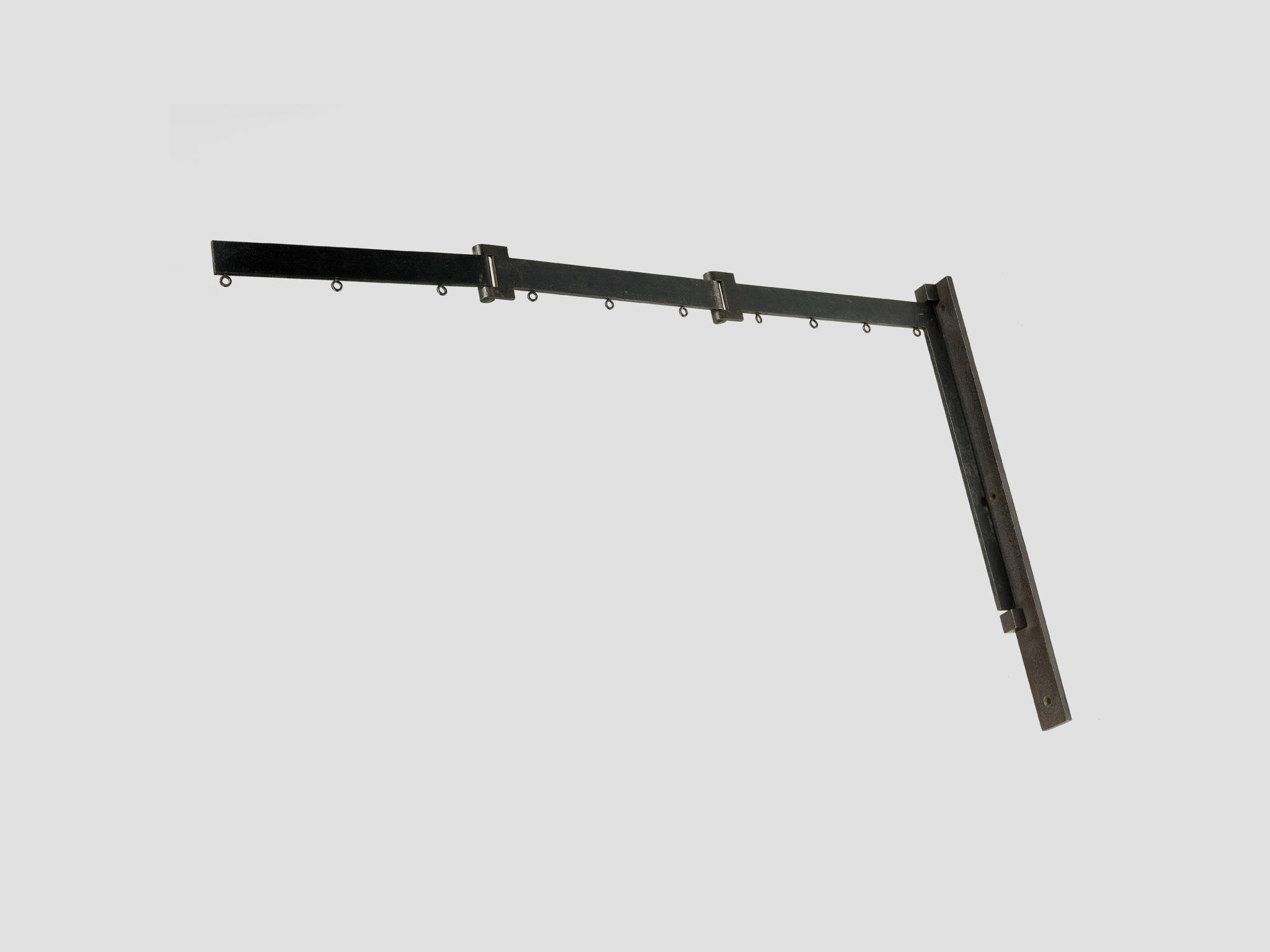 Pierre-Chareau-Tringles-003