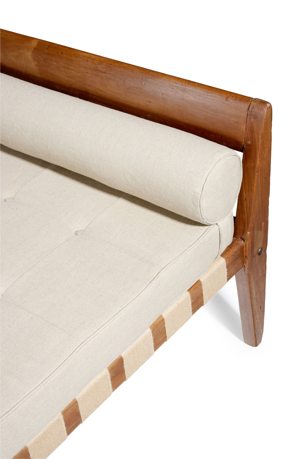 Pierre-Jeanneret-lit-02