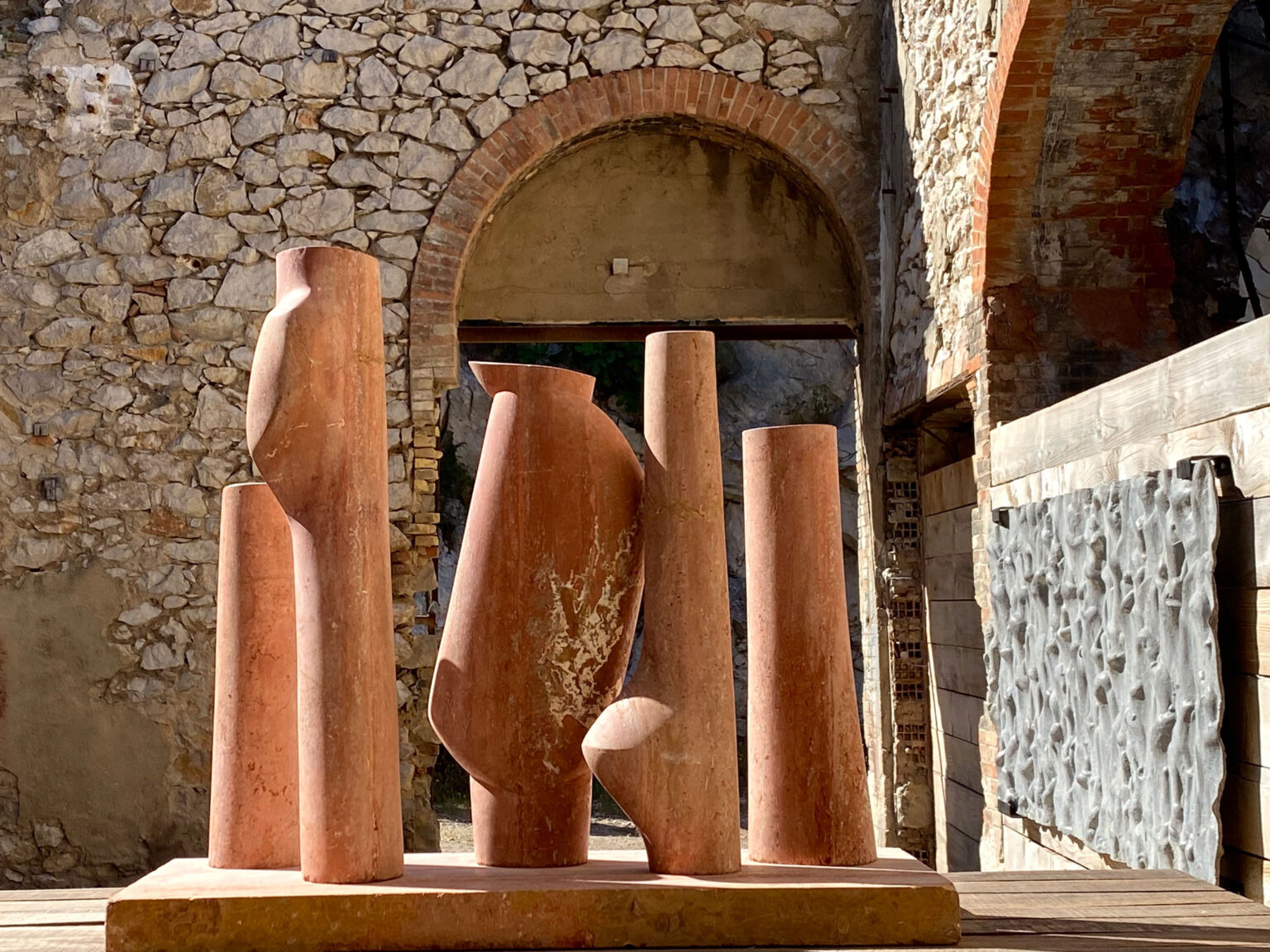Five Steles – François Stahly, photo 3