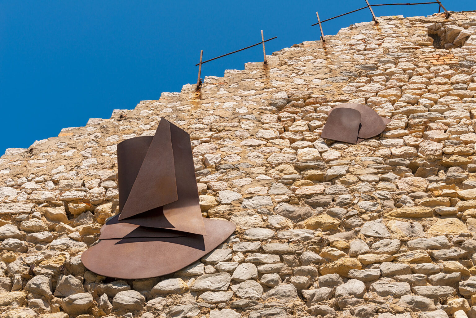 Reliefs – Pierre Tual, photo 1