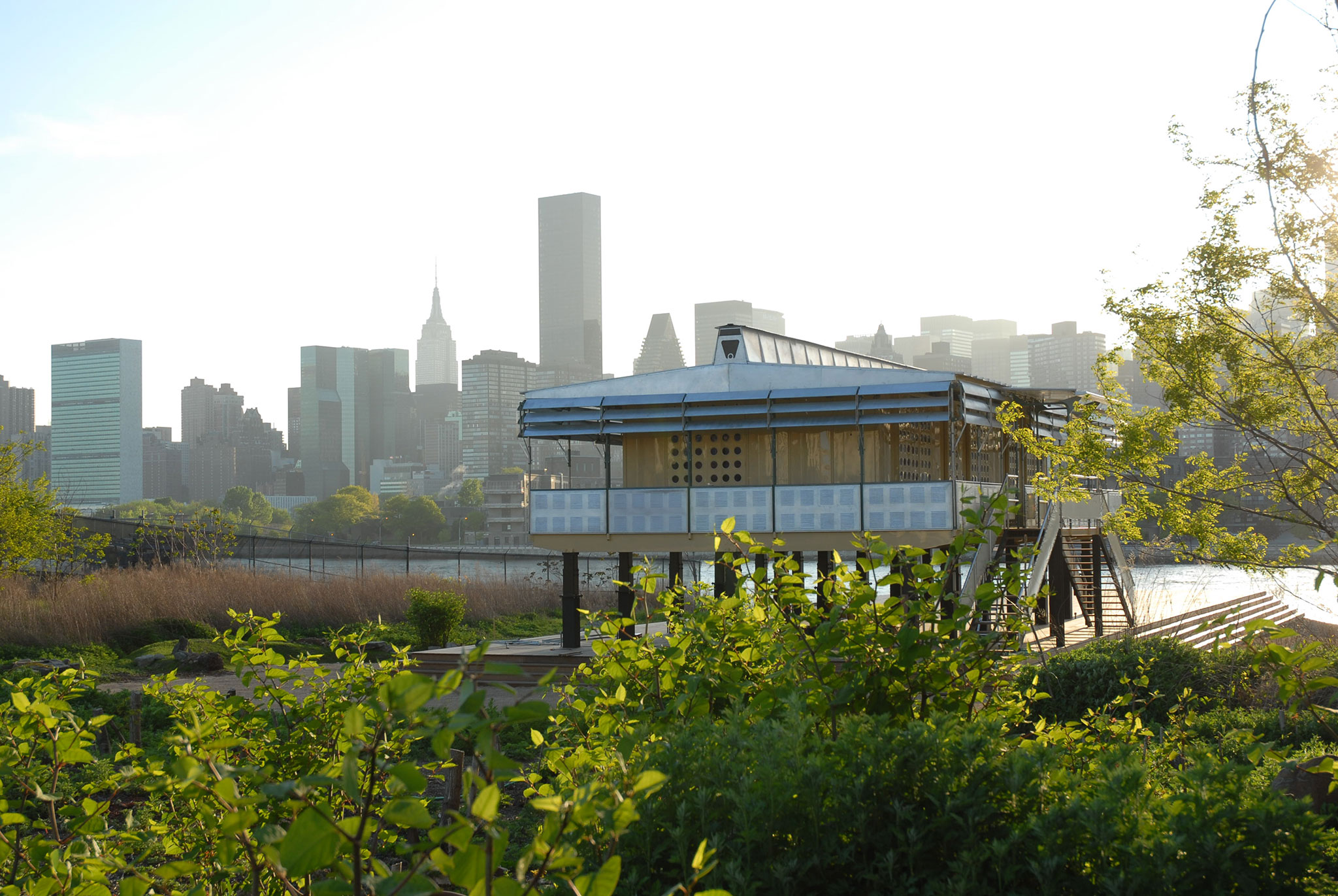 jean-prouve-maison-tropicale-new-york04