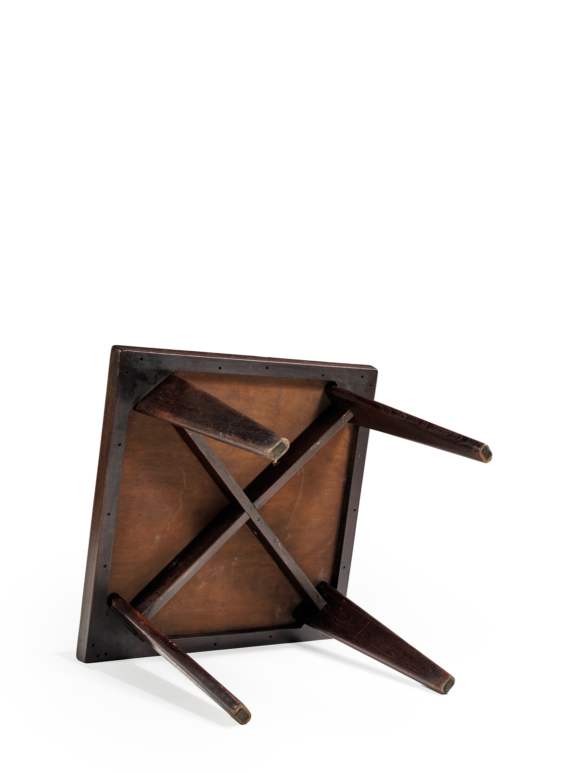 Jeranneret-square-table-01