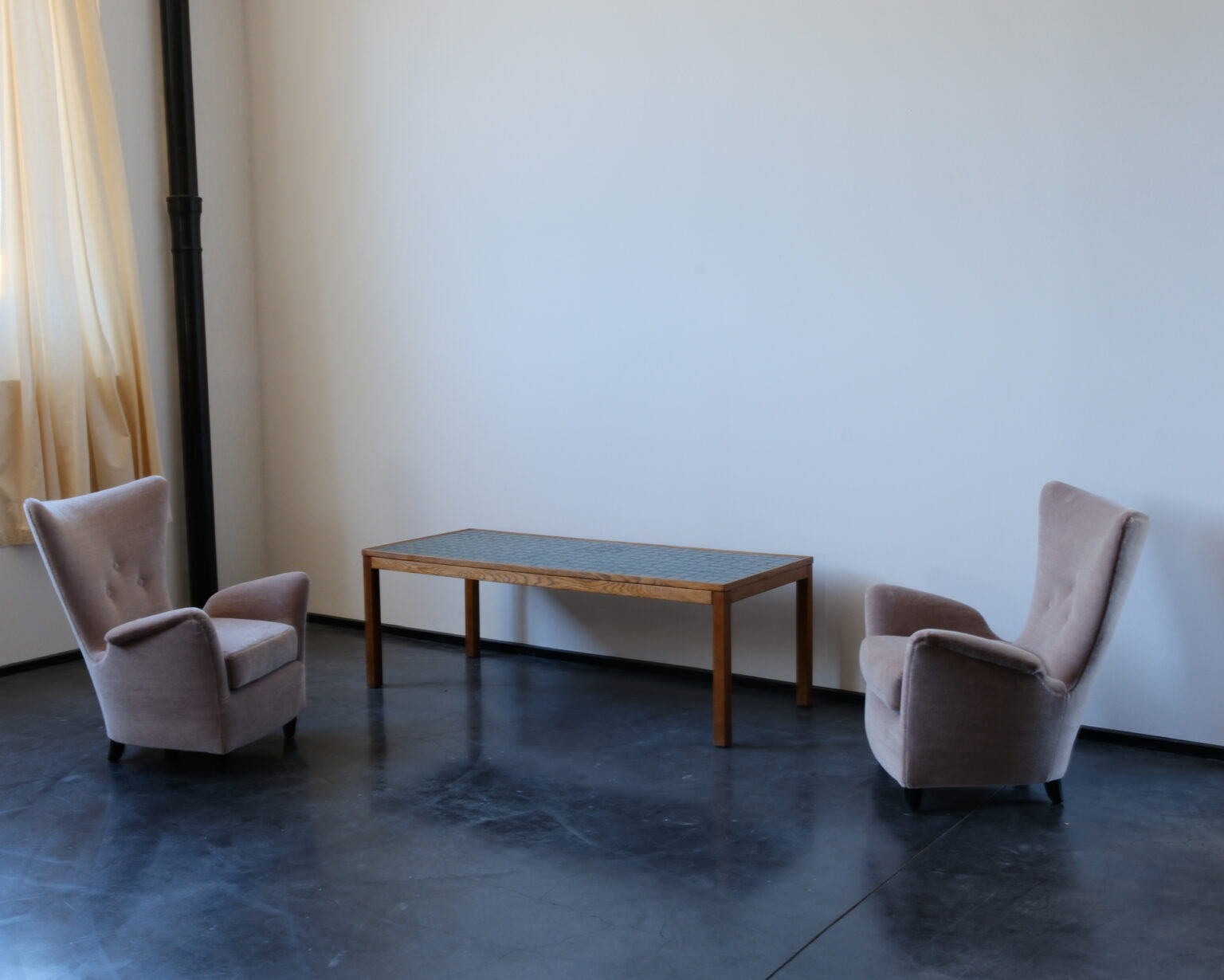 Pair of low chairs – Melchiorre Bega, photo 2